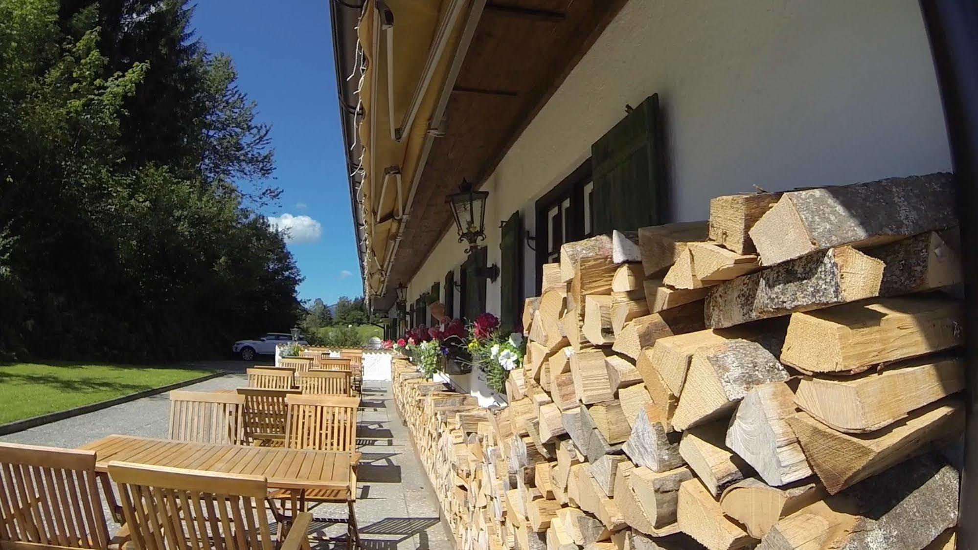 Gasthof Blaue Gams Ettal Esterno foto