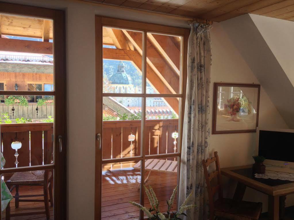 Gasthof Blaue Gams Ettal Esterno foto